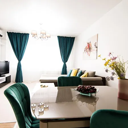 Best City Center Apartments By Alia Bucharest Exterior photo