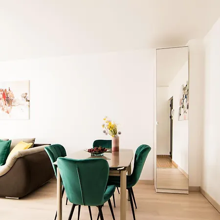 Best City Center Apartments By Alia Bucharest Exterior photo